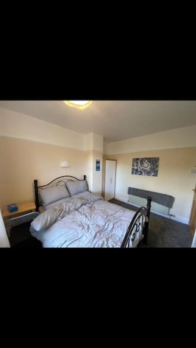 2 Bed Full House With Private Summer Garden Newcastle upon Tyne