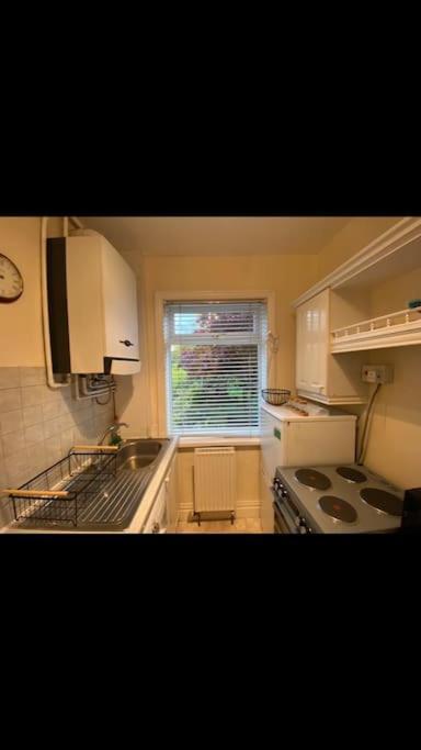2 Bed Full House With Private Summer Garden * Newcastle upon Tyne