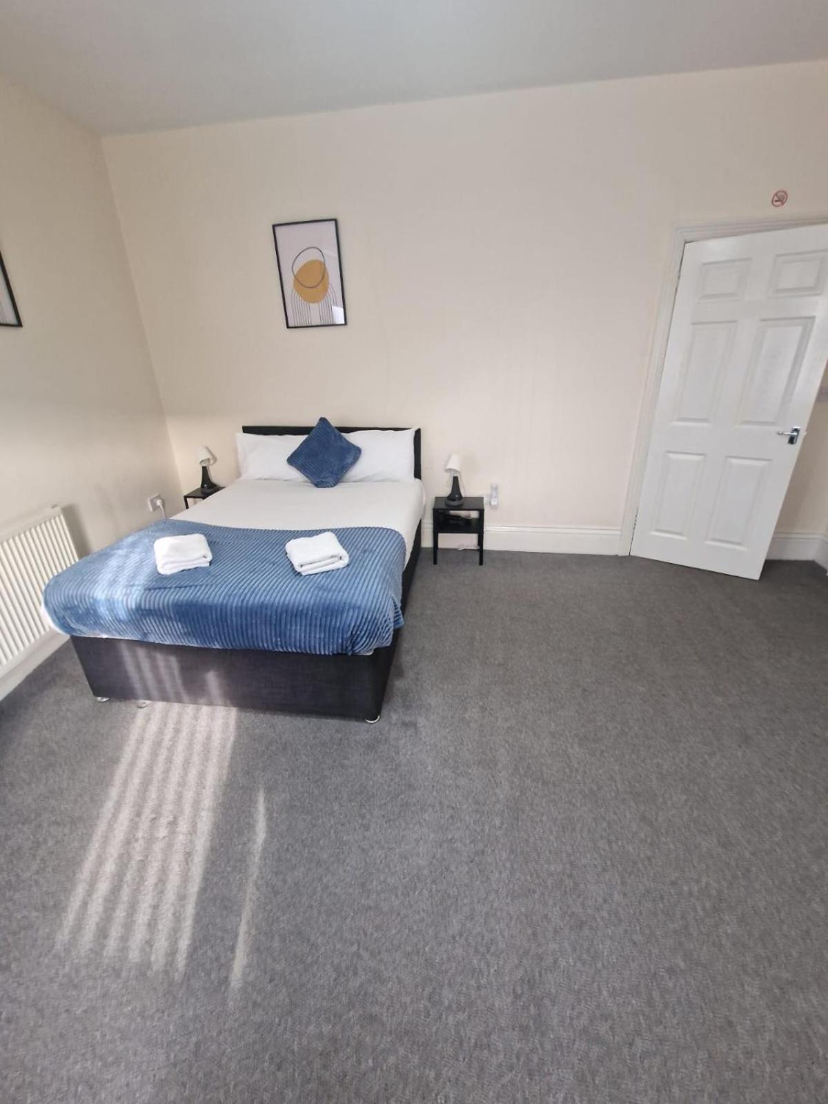 Laluna One Bedroom