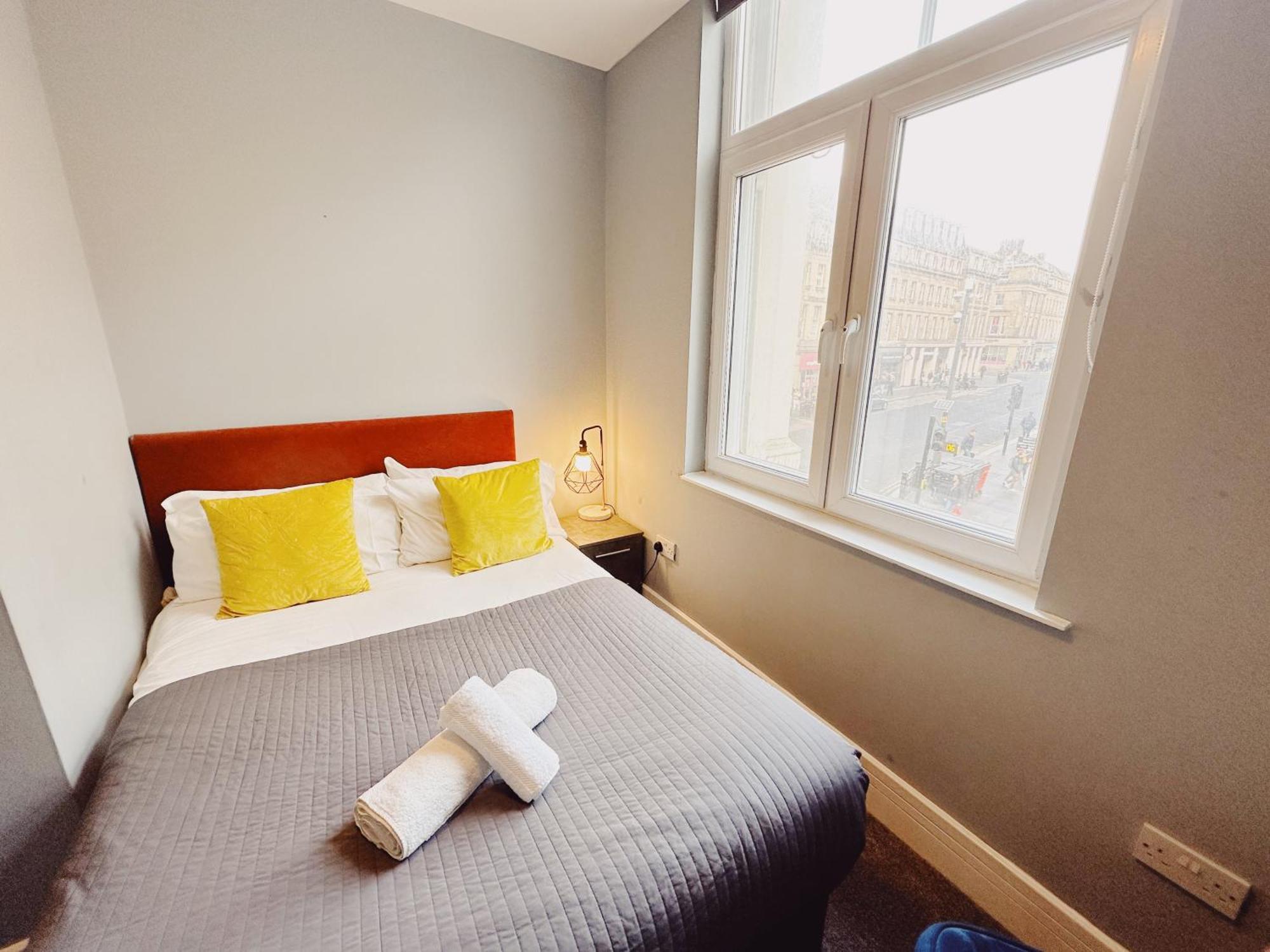 Apartment 3 Bedroom In The Heart Of - Modern - Sleeps 6 Newcastle upon Tyne