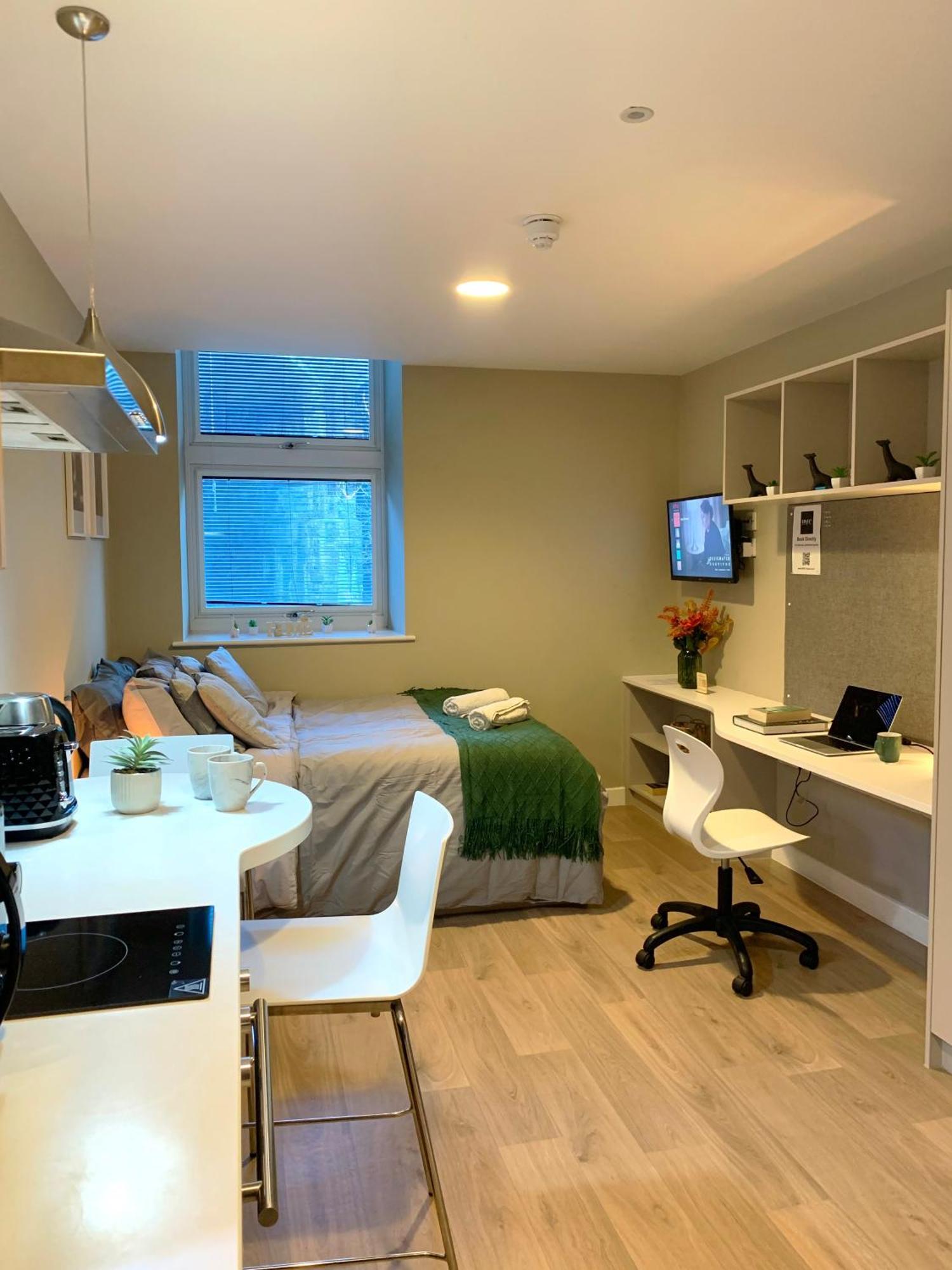 Hnfc - Corporate + Parking Apartment