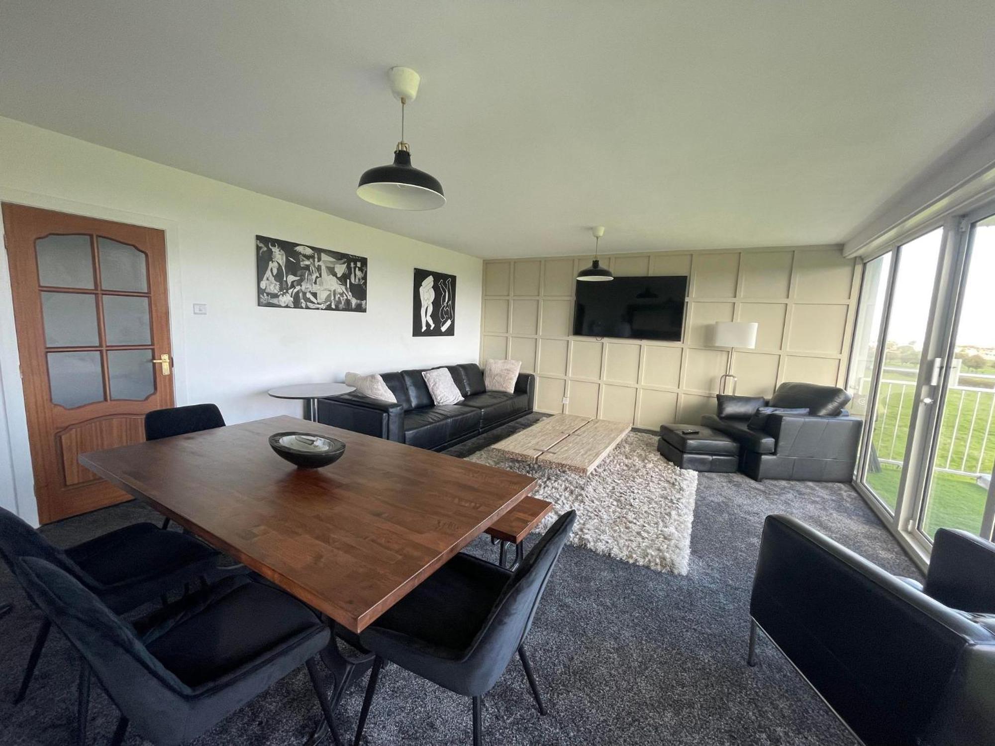 3 Bedroom Apartment With Golf Course View * Newcastle upon Tyne