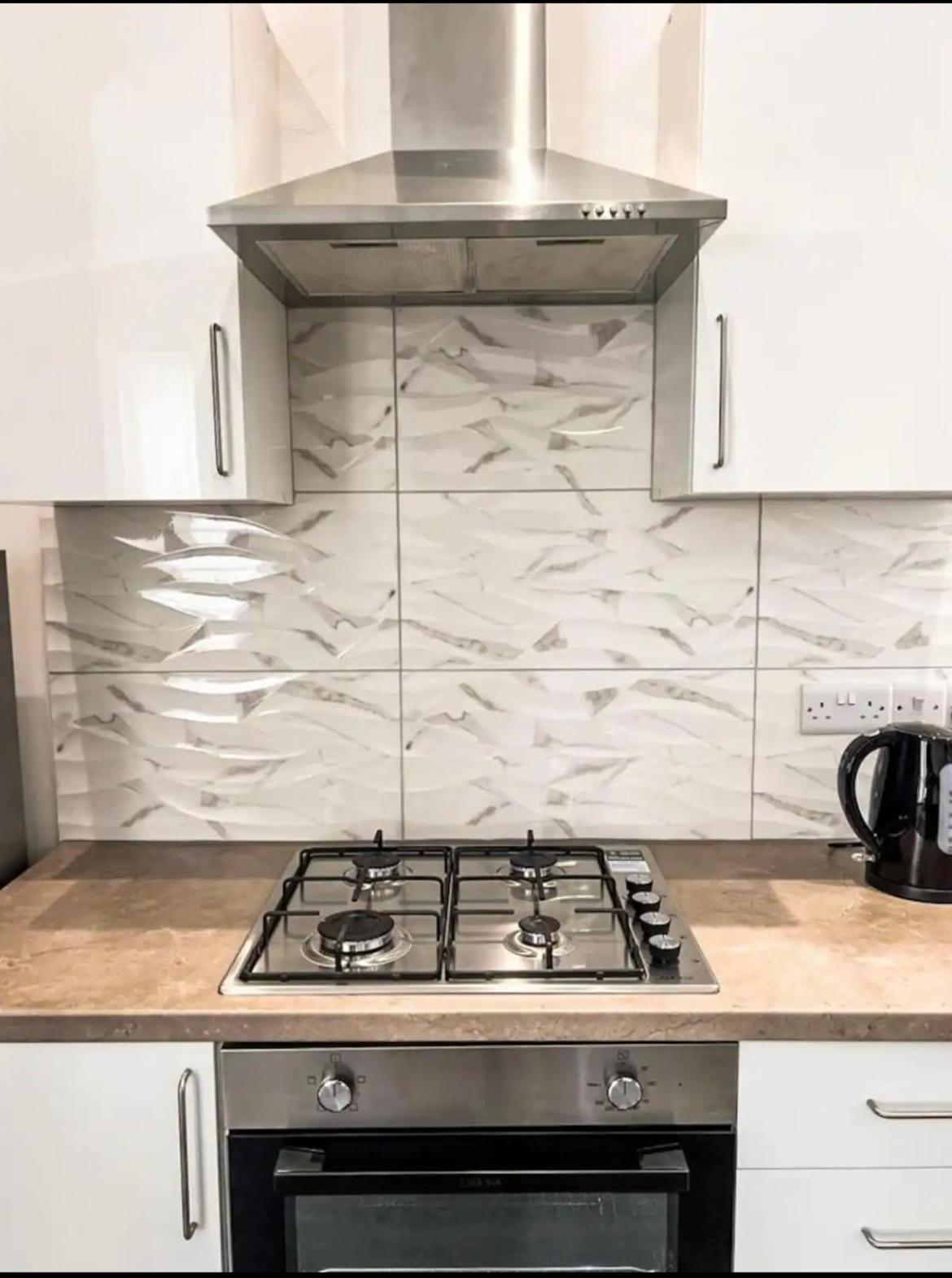 Lovely 1-bedroom Apartment, Free Street Parking Apartment Newcastle upon Tyne