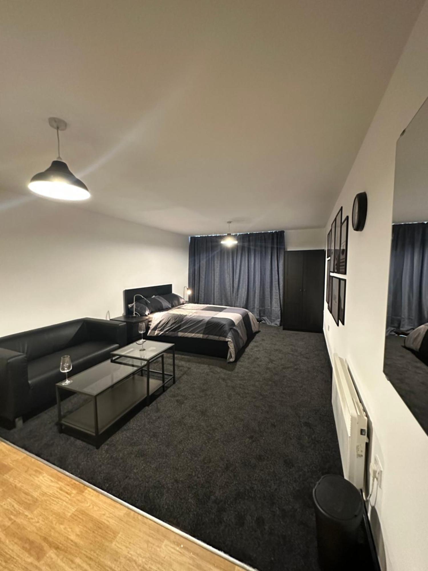 92 Willbrook House Gateshead Bed & Breakfast