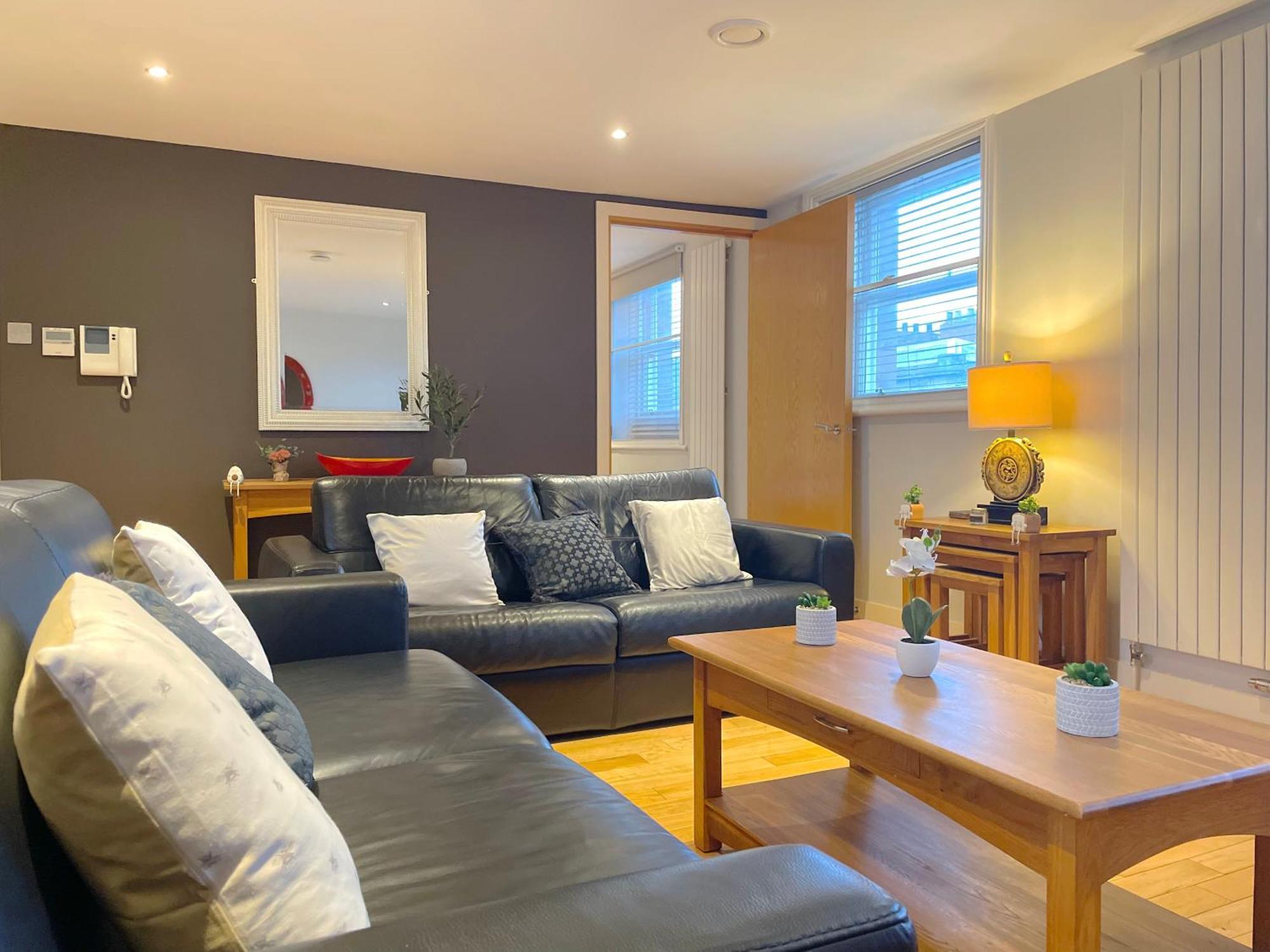 93a Grey Street Apartment