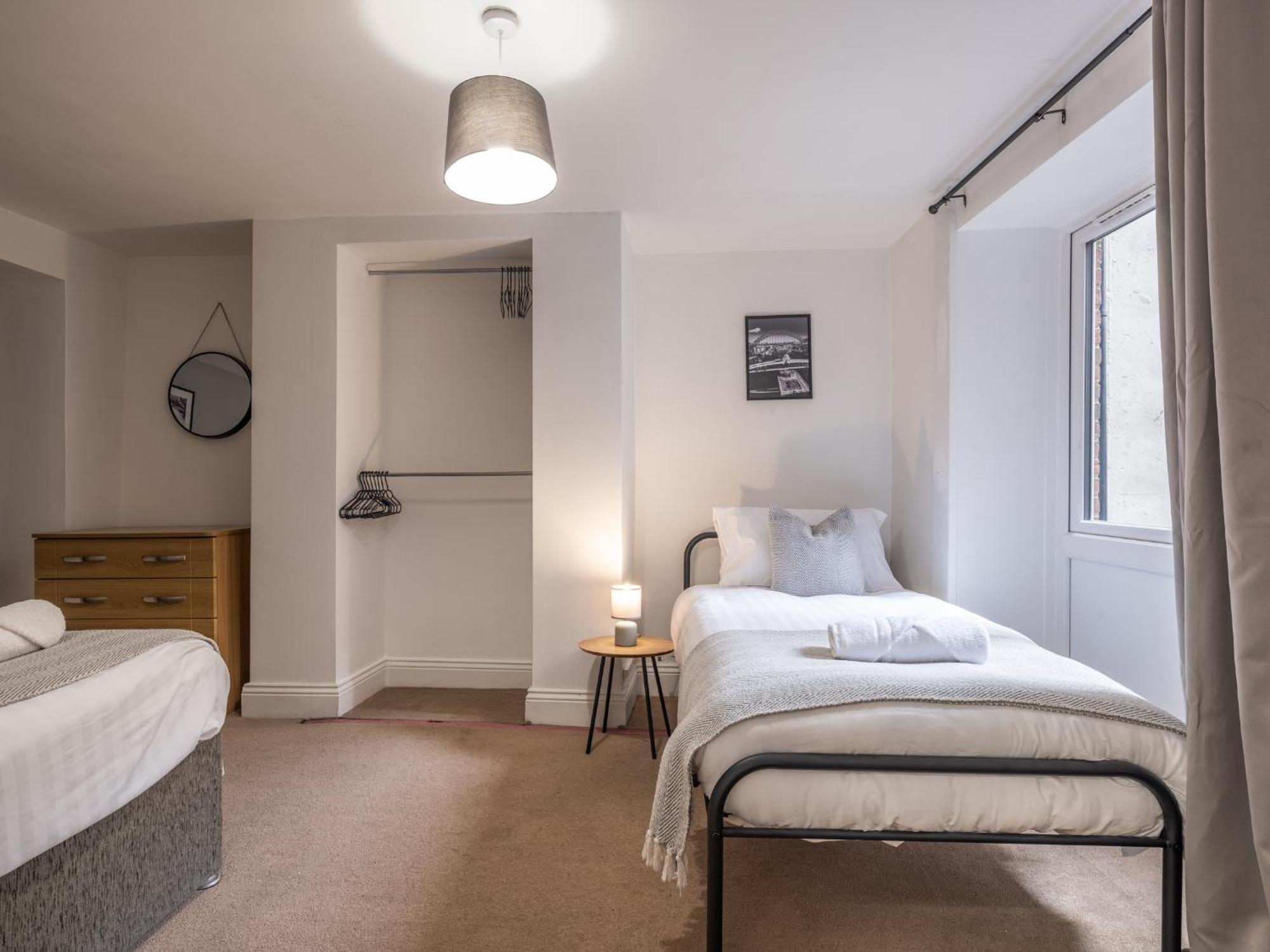 Apartment Spacious Sanctuary Newcastle upon Tyne