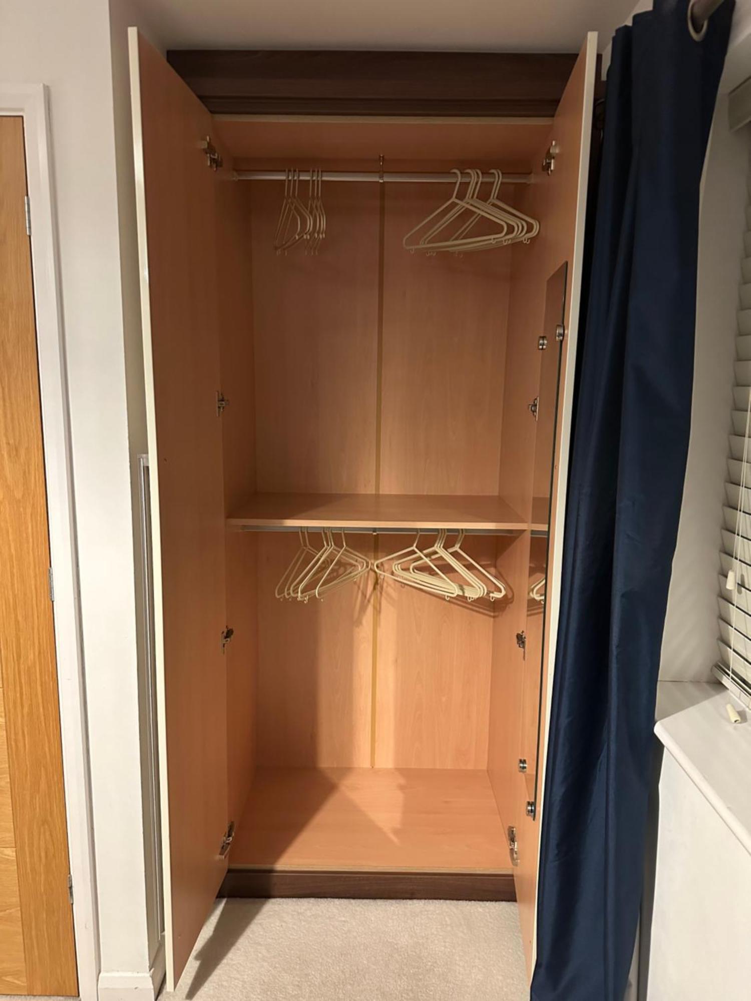 Cosy Double Bedroom In - Access To Shared Kitchen, Shared Lounge And Shared Conservatory Areas Inc Sky Tv And Netflix Homestay Newcastle upon Tyne