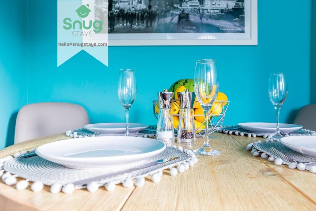 Oswalds House With Free Parking Ideal For Contractors And Families