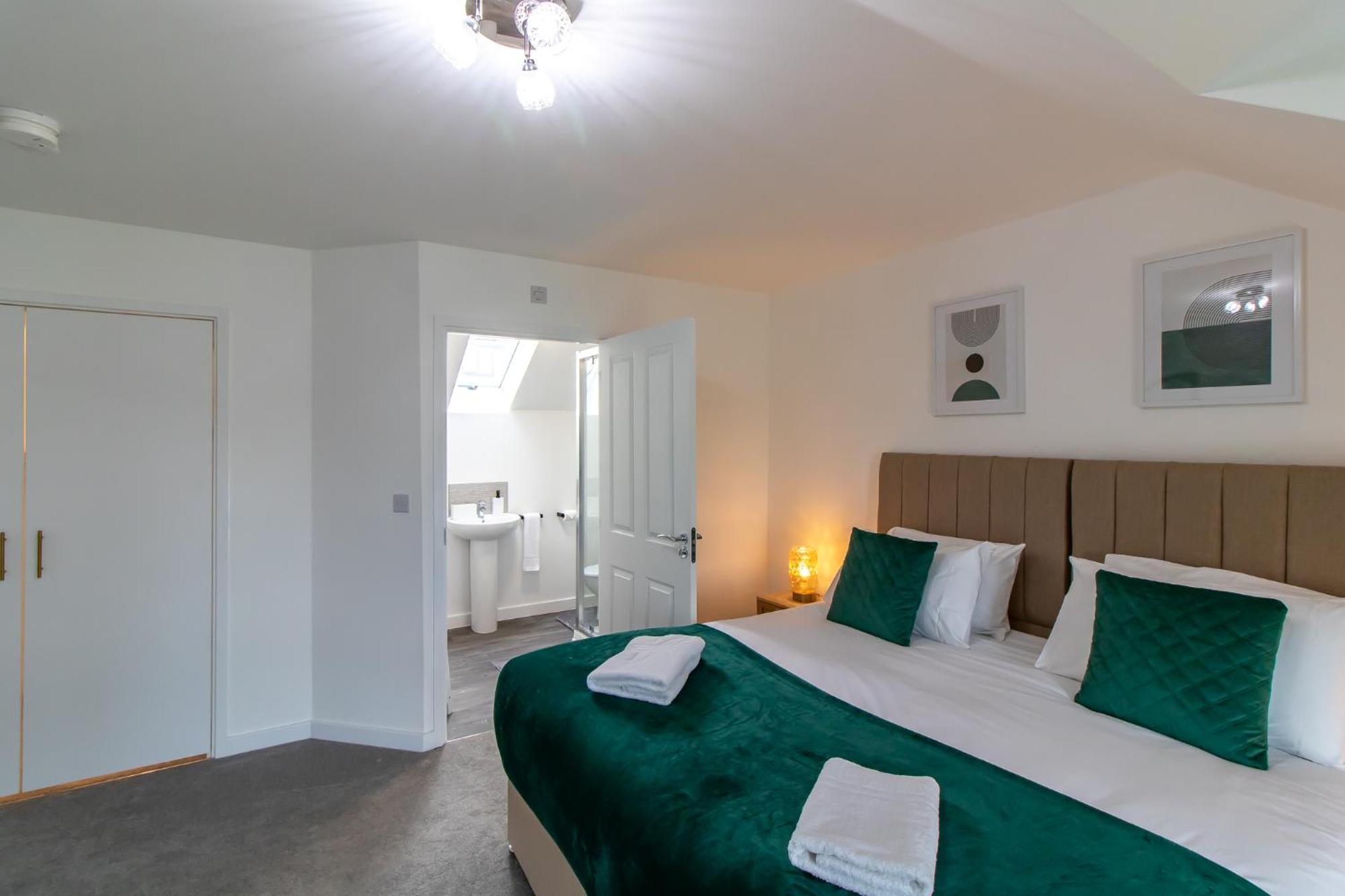 Great Prices On Short And Long Term * Newcastle upon Tyne