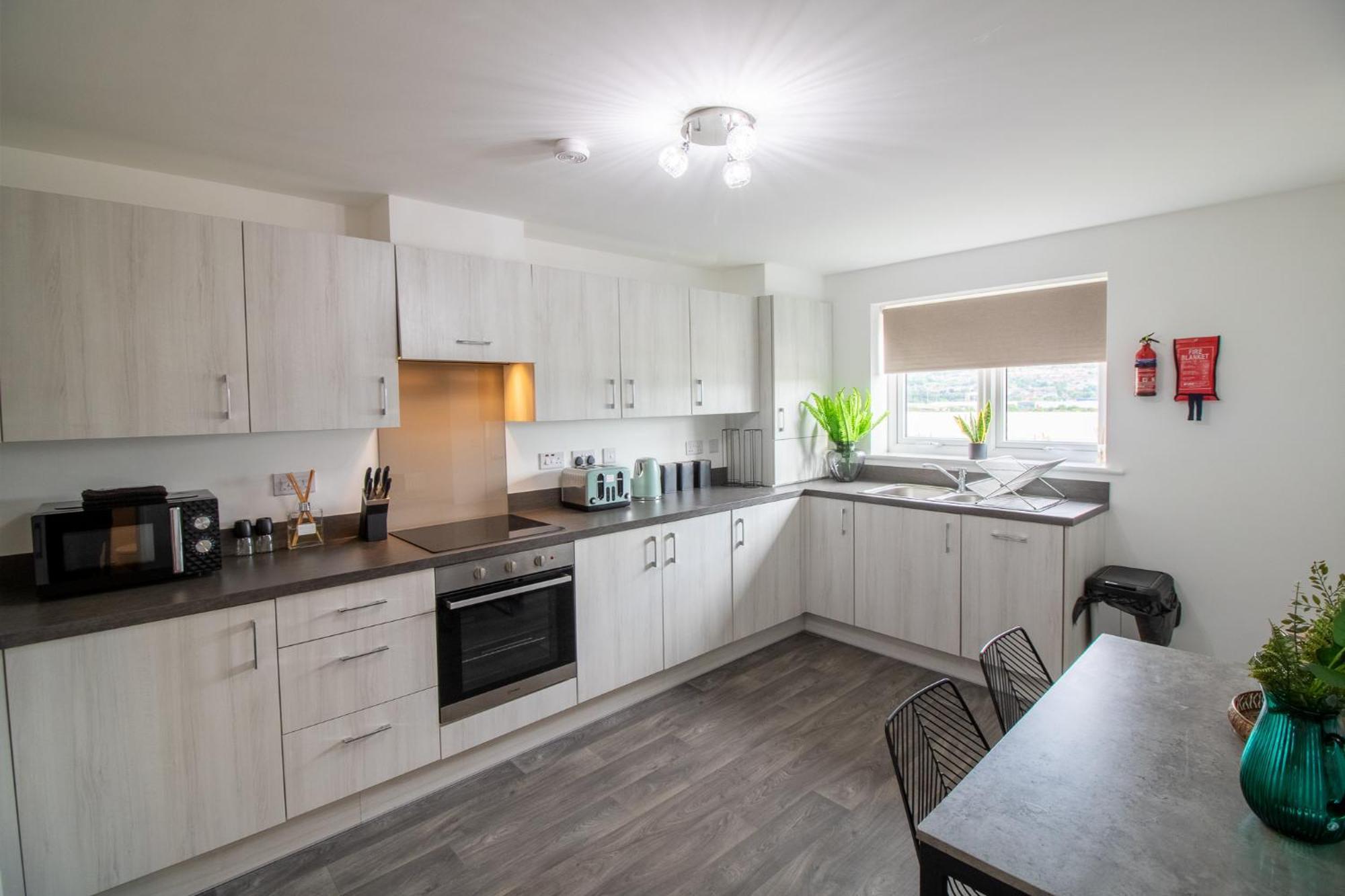 Great Prices On Short And Long Term Apartment *