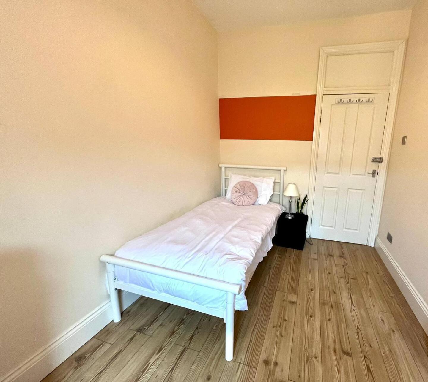 3 Bdrm 10mins From The Newcastle upon Tyne