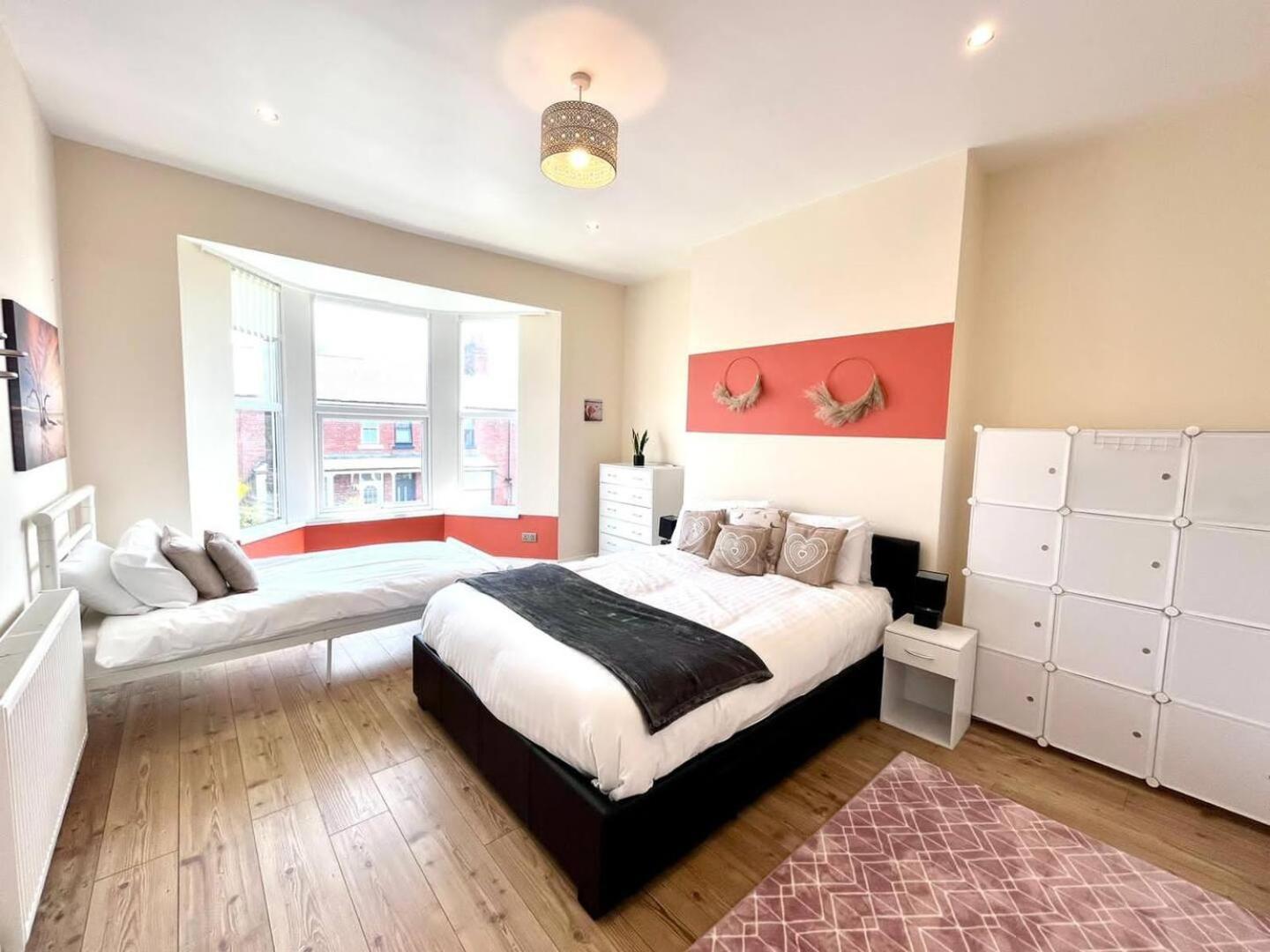 Holiday home 3 Bdrm 10mins From The Newcastle upon Tyne