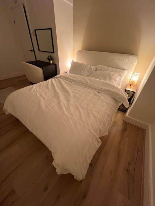 Apartment Whole House Modern Two Bedroom In Newcastle - Free Parking Newcastle upon Tyne