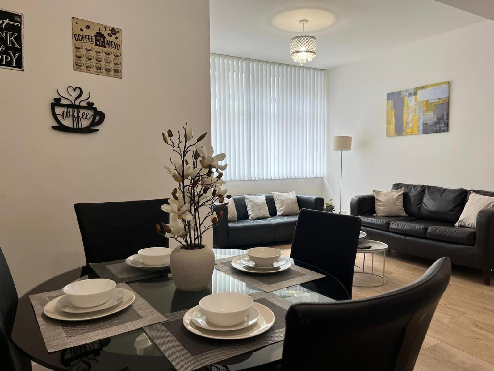 Apartment Aa City *