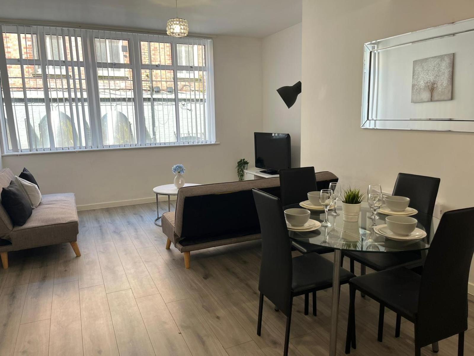 Apartment Aa City Newcastle upon Tyne