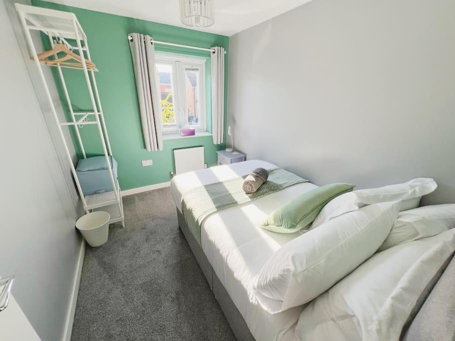 Comfy Modern 3br Semi Detached 400mb Wifi Free Double Parking Holiday home Newcastle upon Tyne