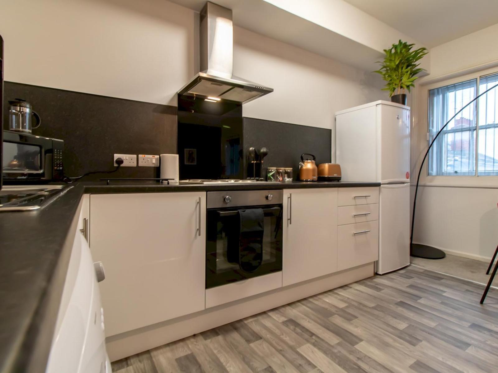 Stylish Maisonette Pass The Keys Apartment *