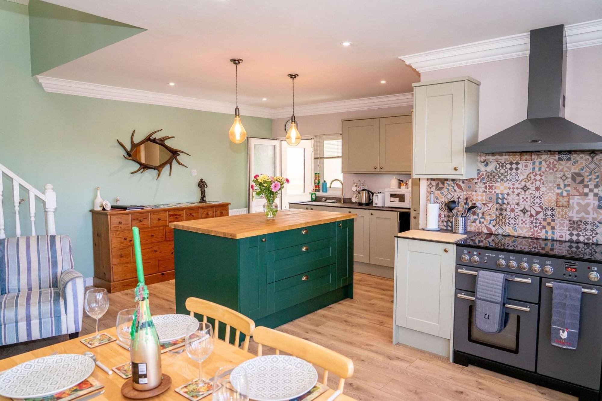Holmside Hideaway Apartment Newcastle upon Tyne