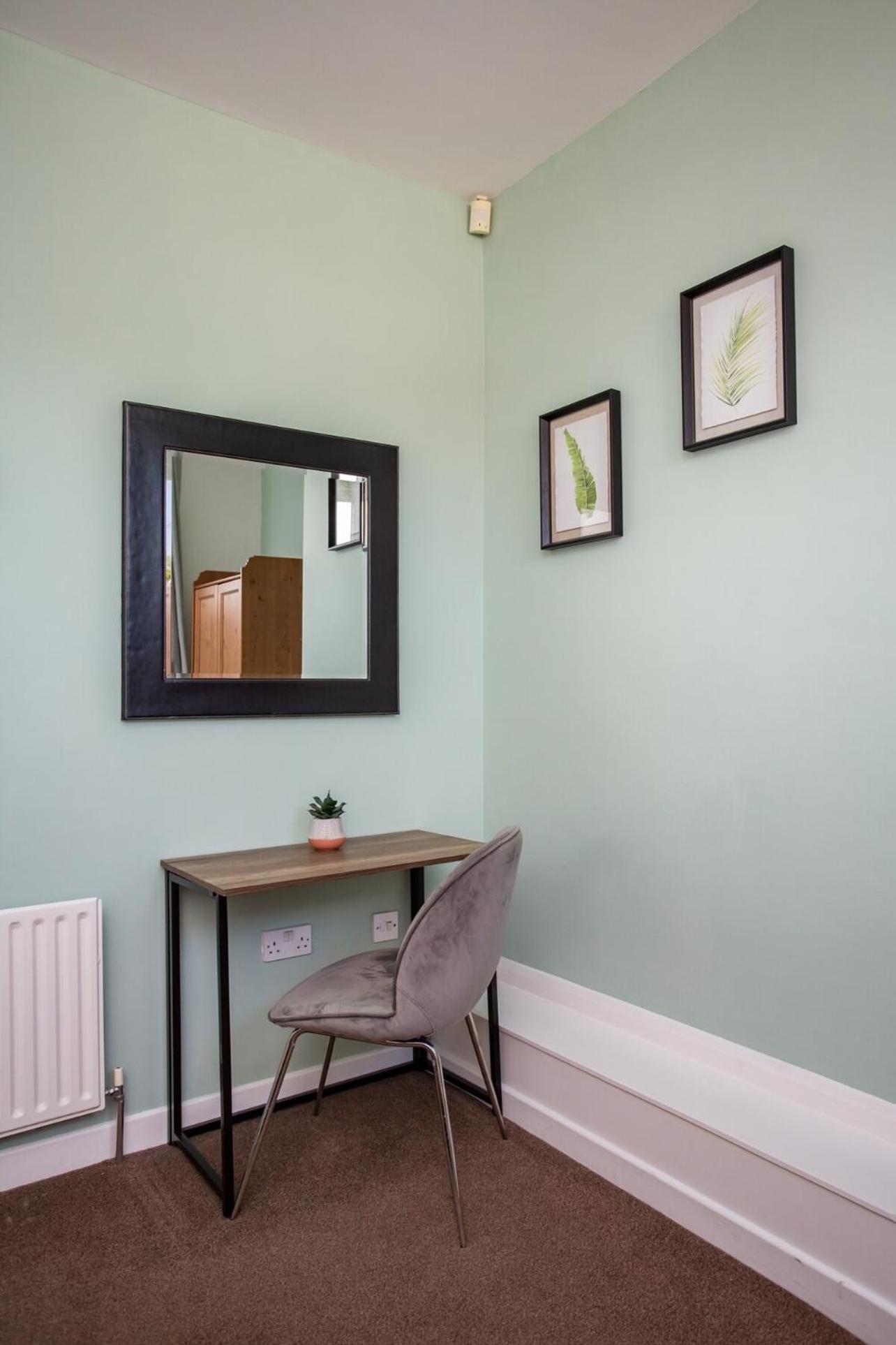 The Elswick Apartment *
