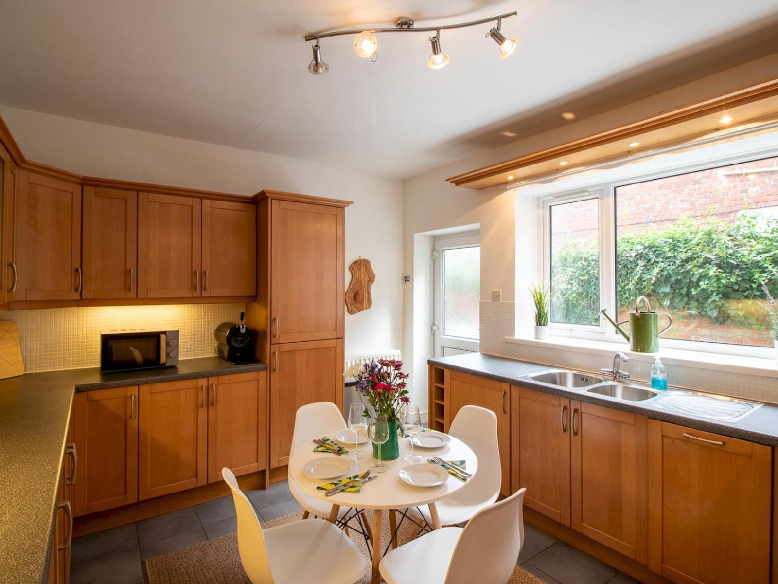 Apartment Cosy Flat In The Heart Of Jesmond - Pass The Keys Newcastle upon Tyne