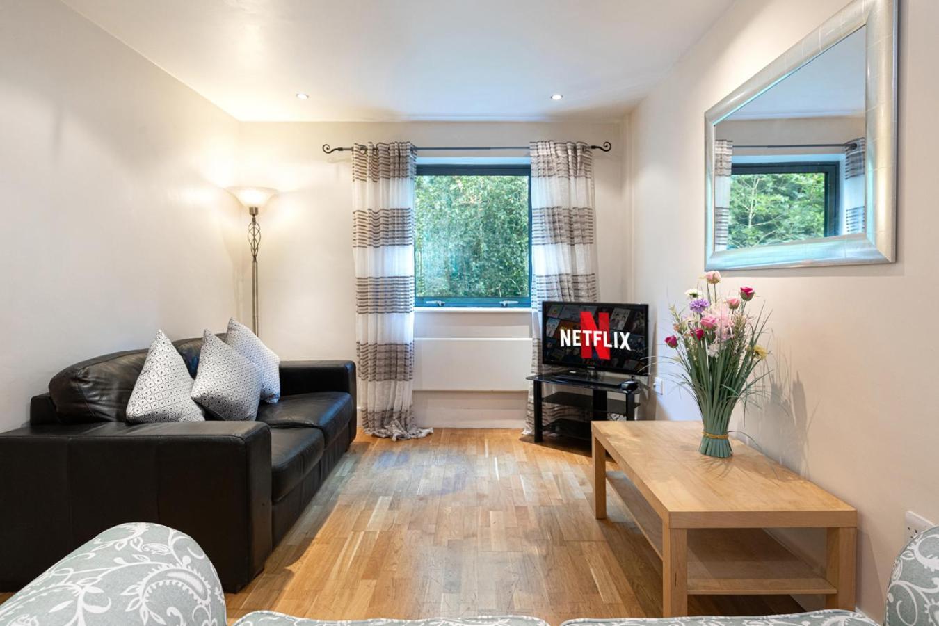 Apartment 30 Quayside *