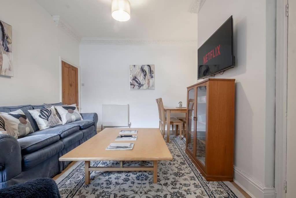 Cosy Flat,great Location&parking *