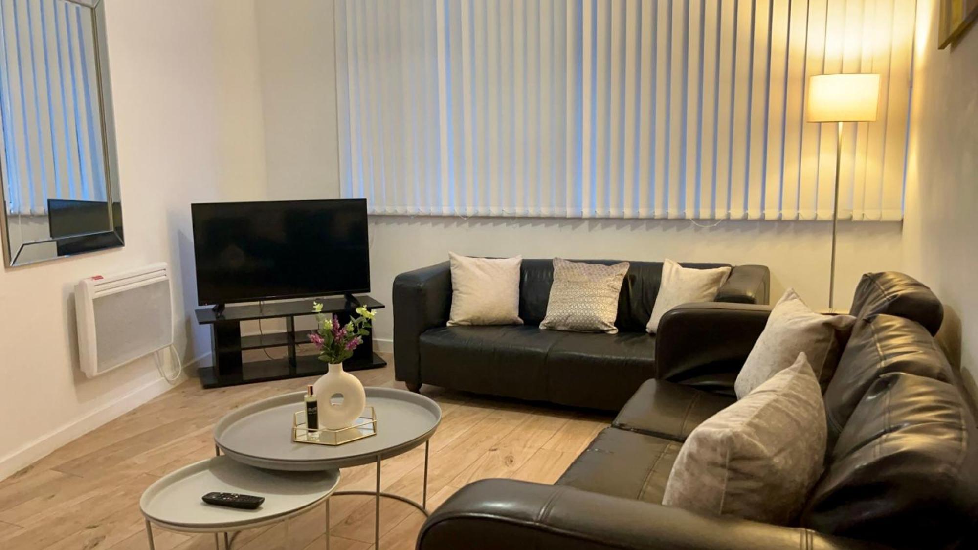 Alexander Powdene House Apartment *