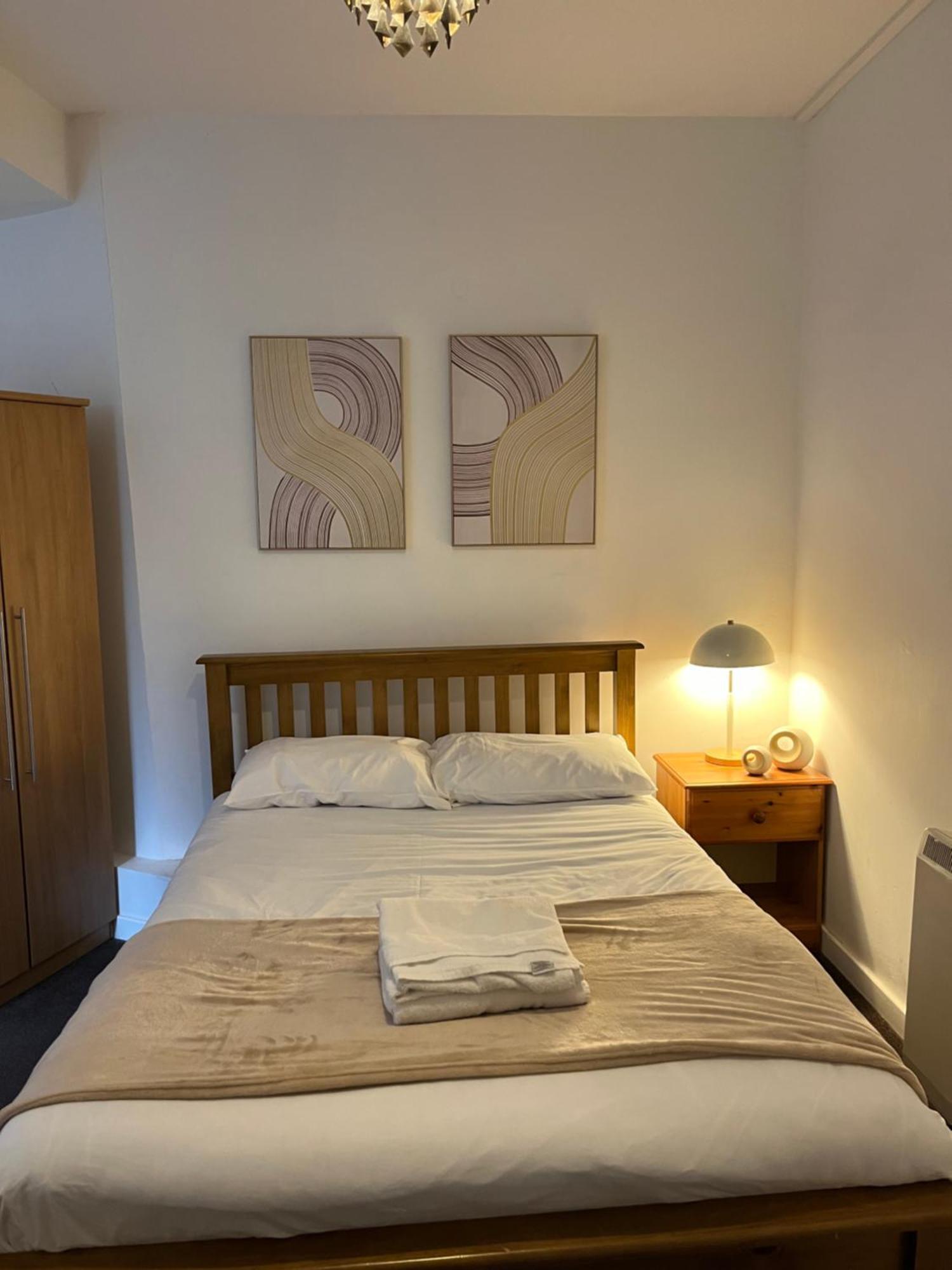 Apartment Alexander Powdene House *