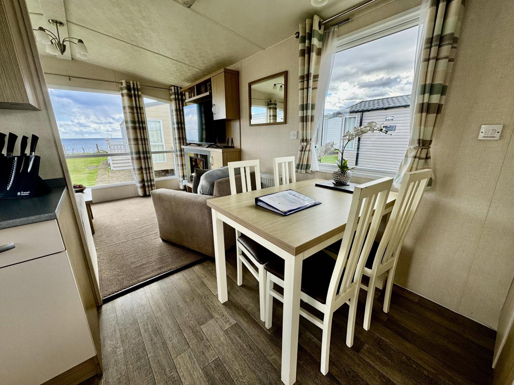 Campsite New Sea View Platinum Caravan With Huge Decking