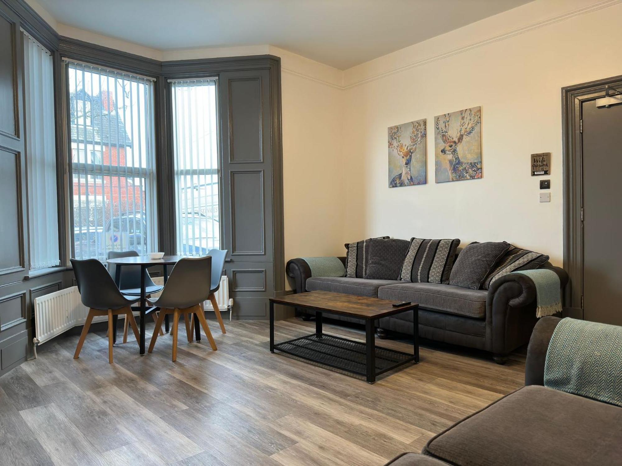 Bentinck Apartment