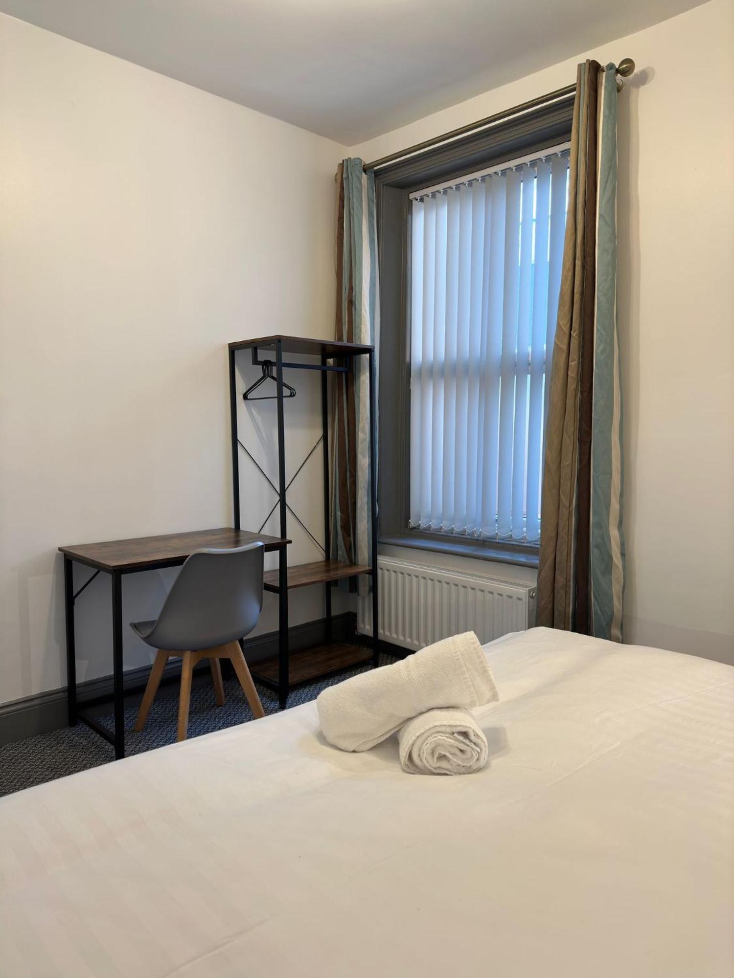 Bentinck Apartment *