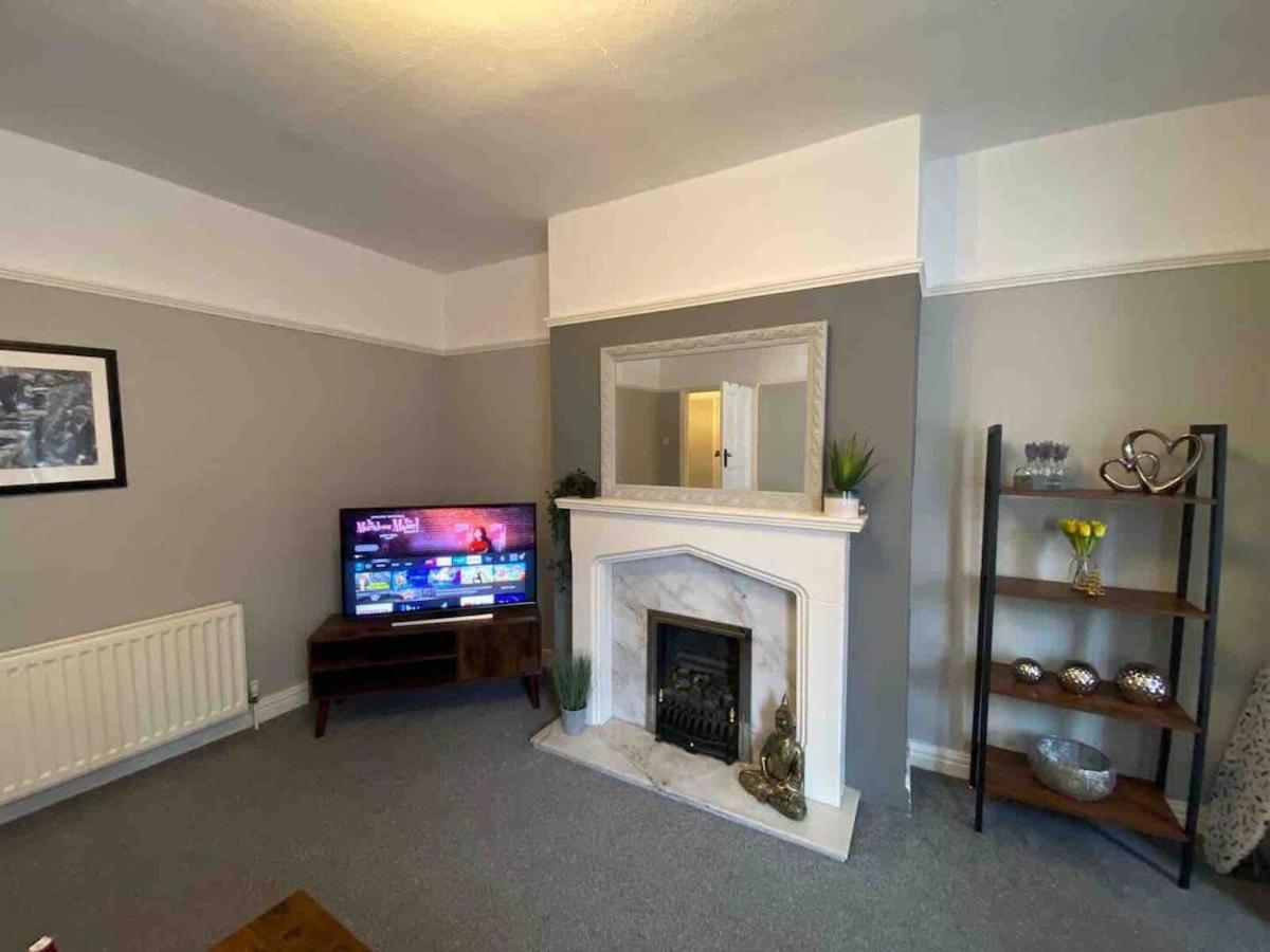 Chatsworth-2 Bdrm Sleeps 4 Ideal For Contractors Holiday home *