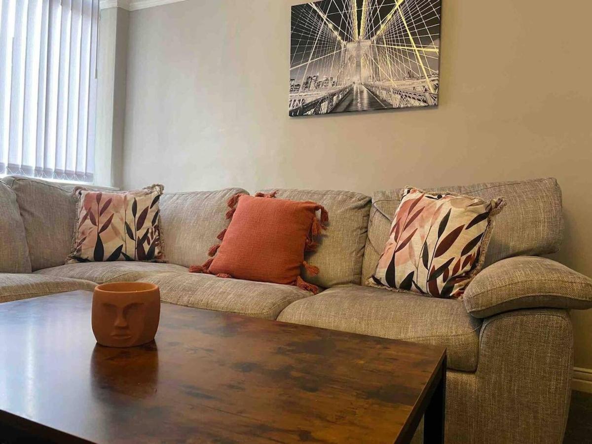 Chatsworth-2 Bdrm Sleeps 4 Ideal For Contractors Newcastle upon Tyne