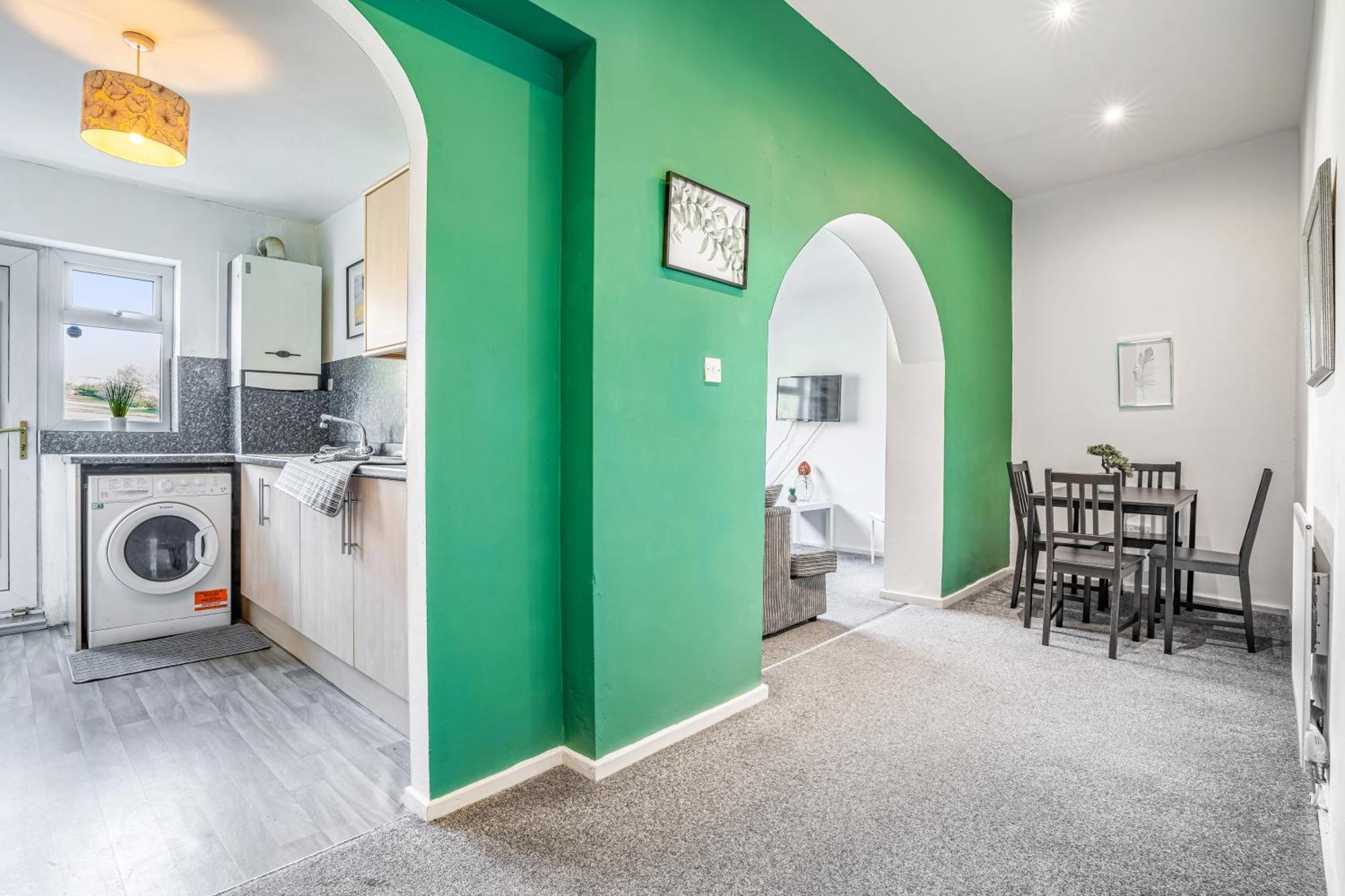 Apartment - Quayside - Sleeps 5 *