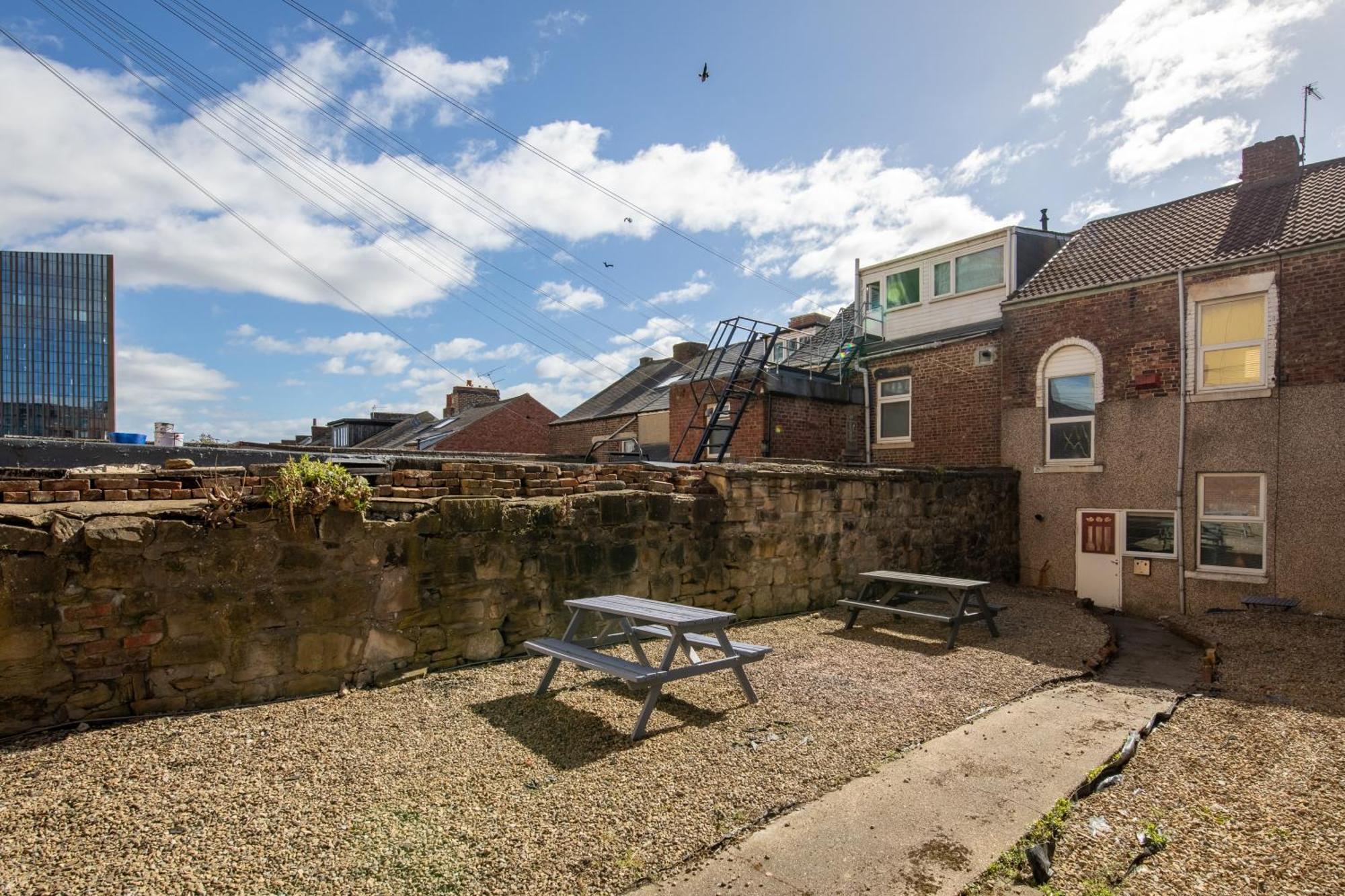 Centre Super Spacious Town House Free Parking And Wi-fi