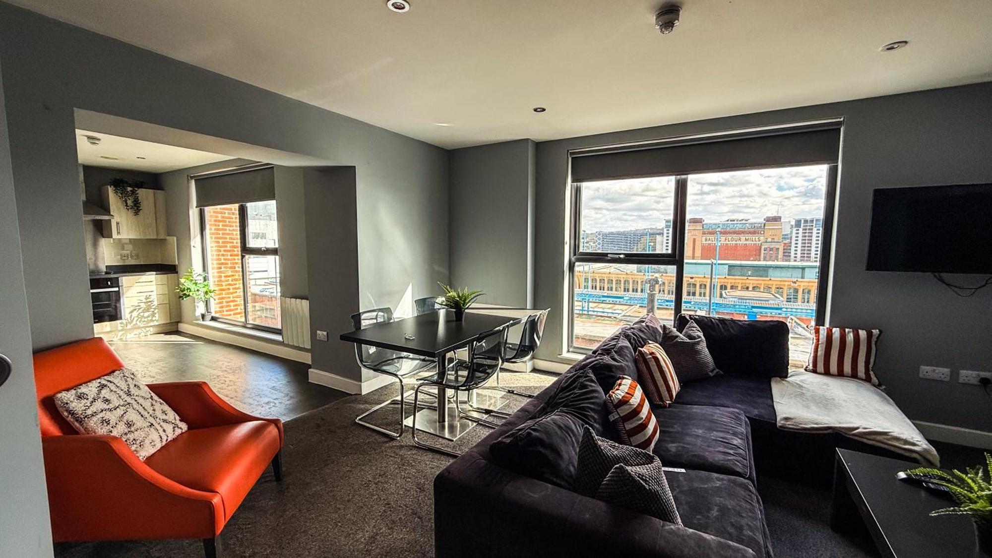 Modern With Views Of The Quayside Sleep 8 Free Parking Newcastle upon Tyne