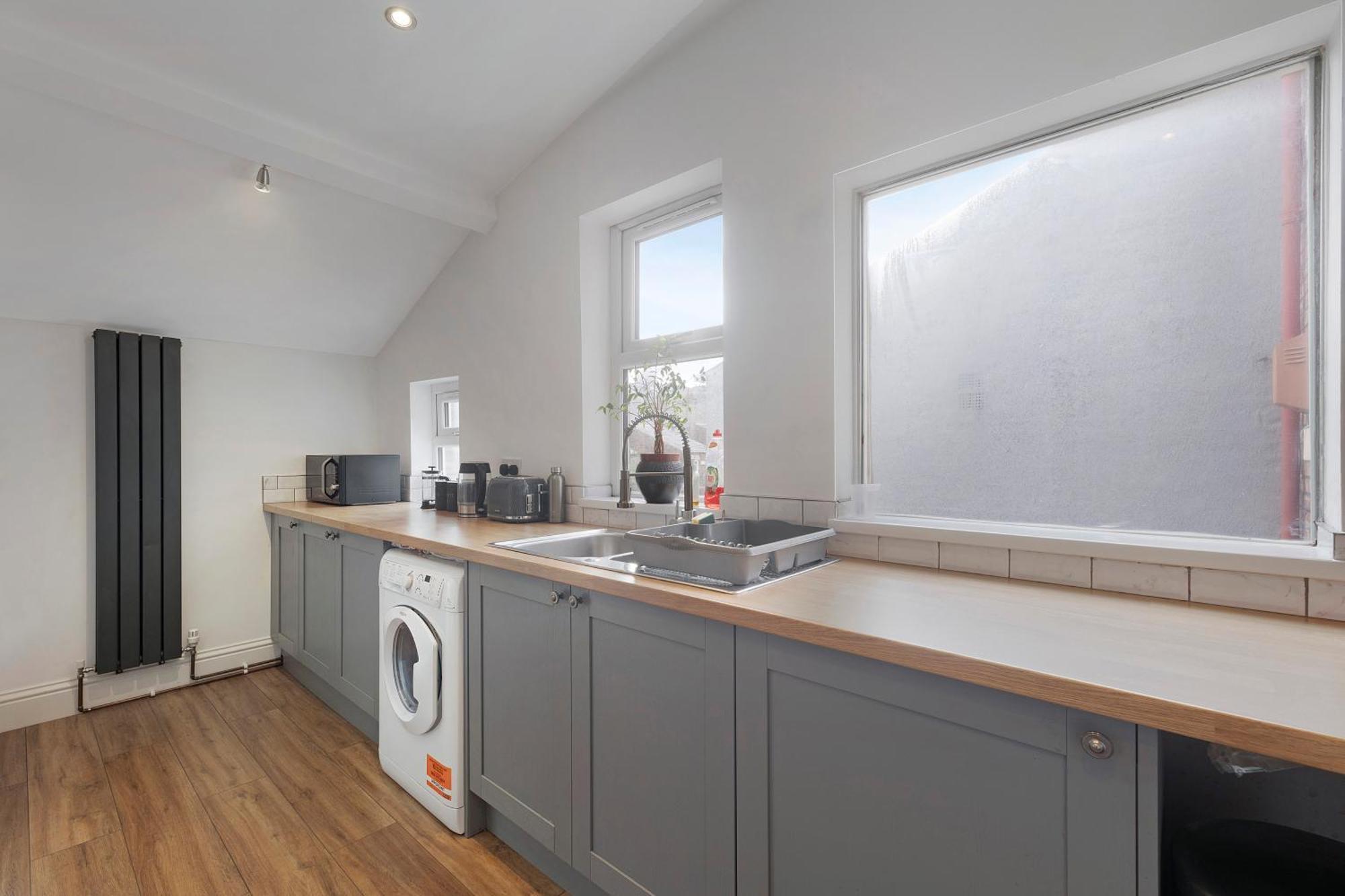 Holiday home New! 2br In Biddlestone Road