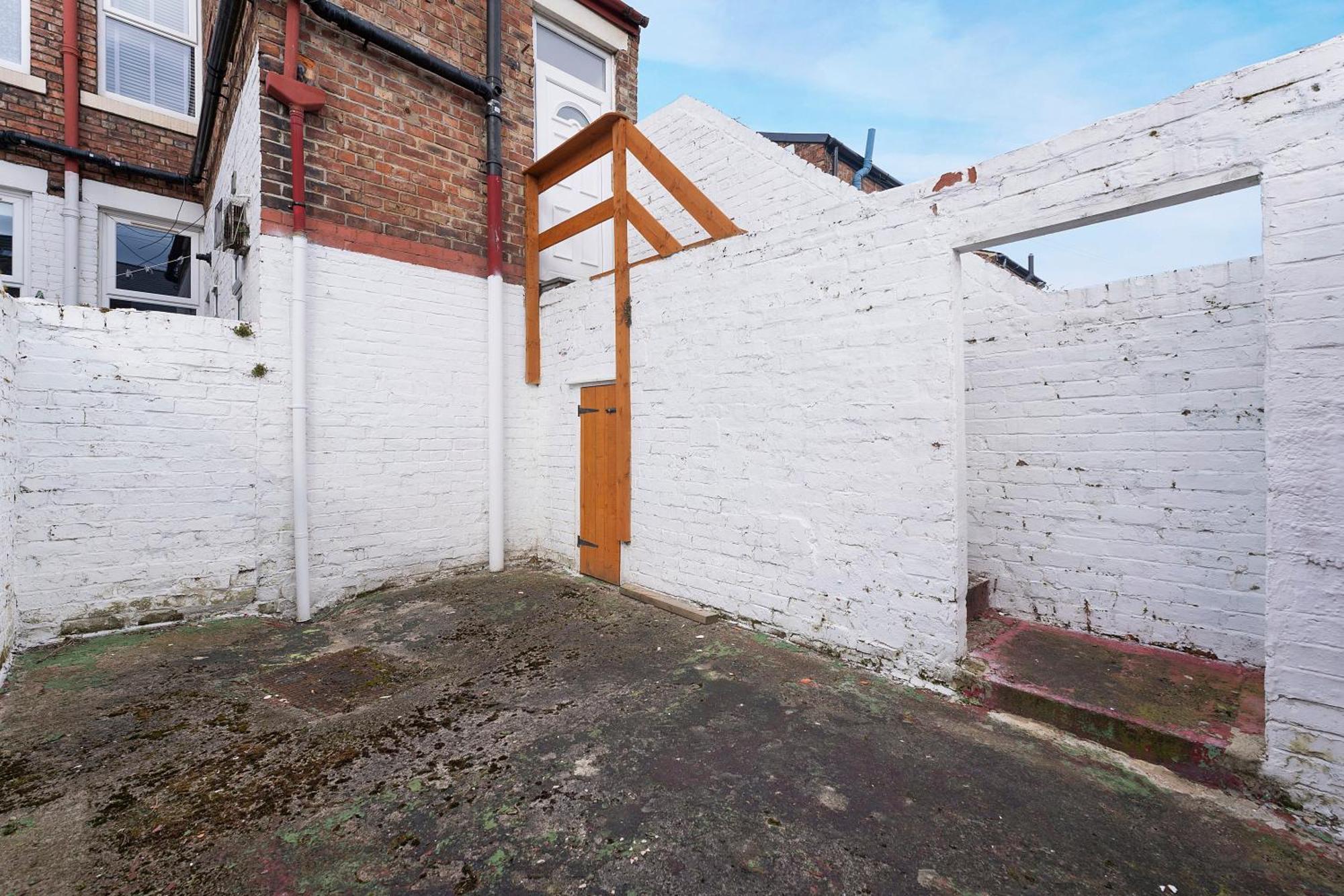 New! 2br In Biddlestone Road Holiday home *