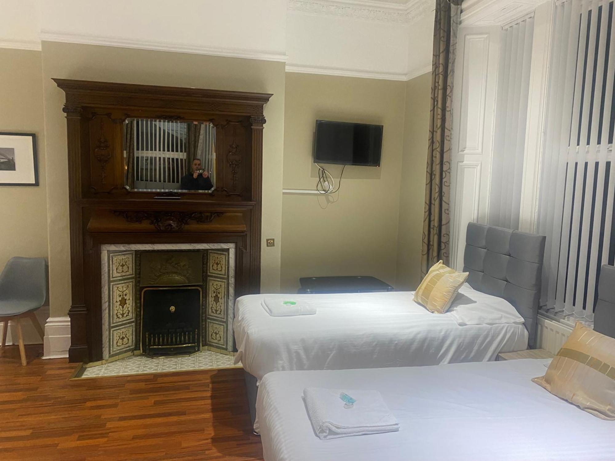 The Clifton Hotel 3*