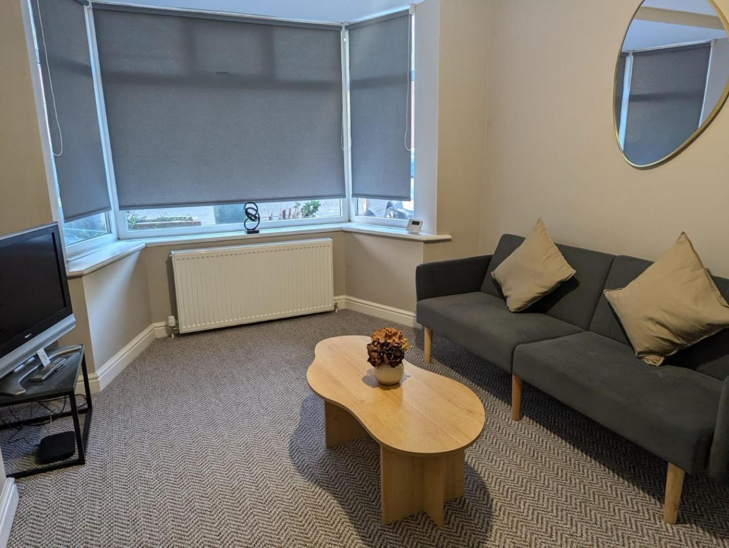 Apartment Newcastle West Apartments Newcastle upon Tyne