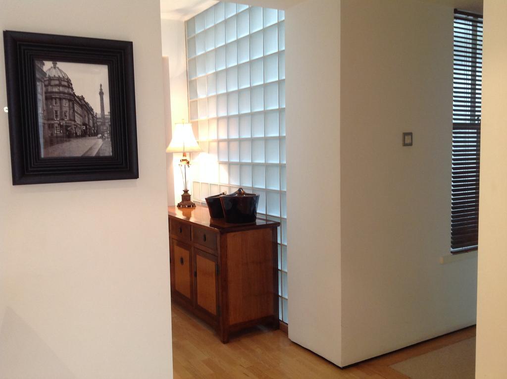 Apartment 93a Grey Street