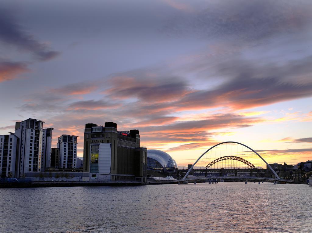 118 Baltic Quay * Newcastle upon Tyne