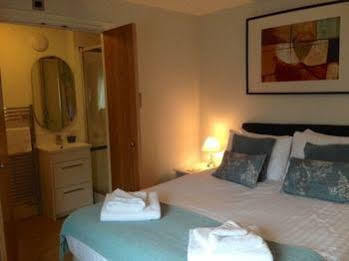 Osborne Avenue Week2Week Jesmond Apartment Newcastle upon Tyne