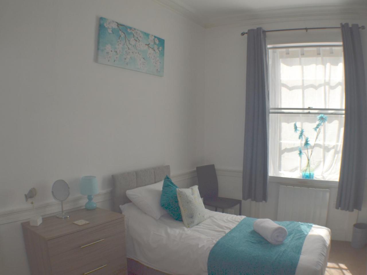 In | Higham Place Newcastle upon Tyne