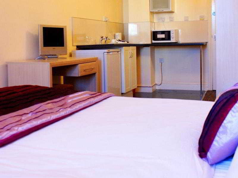Express Hotel 2*