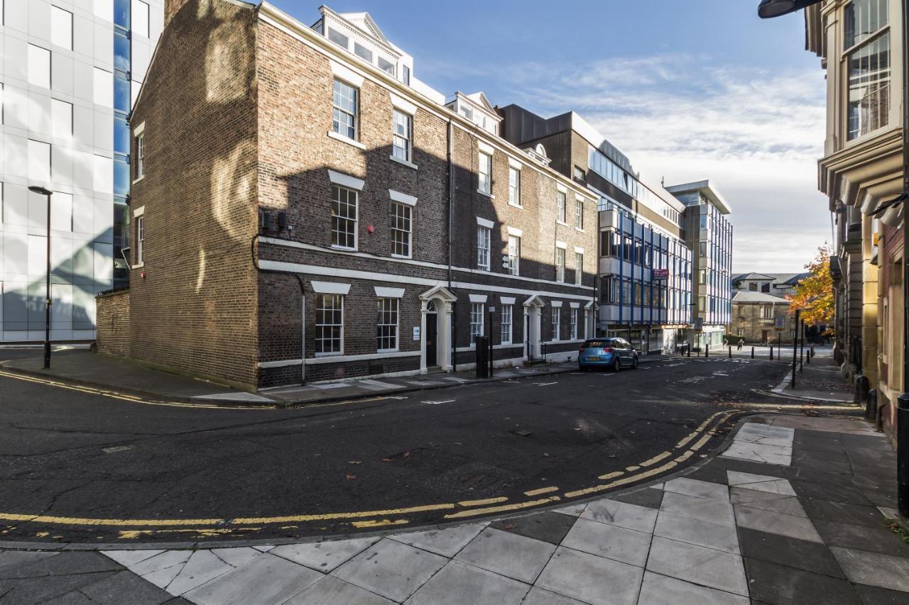 In | Higham Place Apartment Newcastle upon Tyne