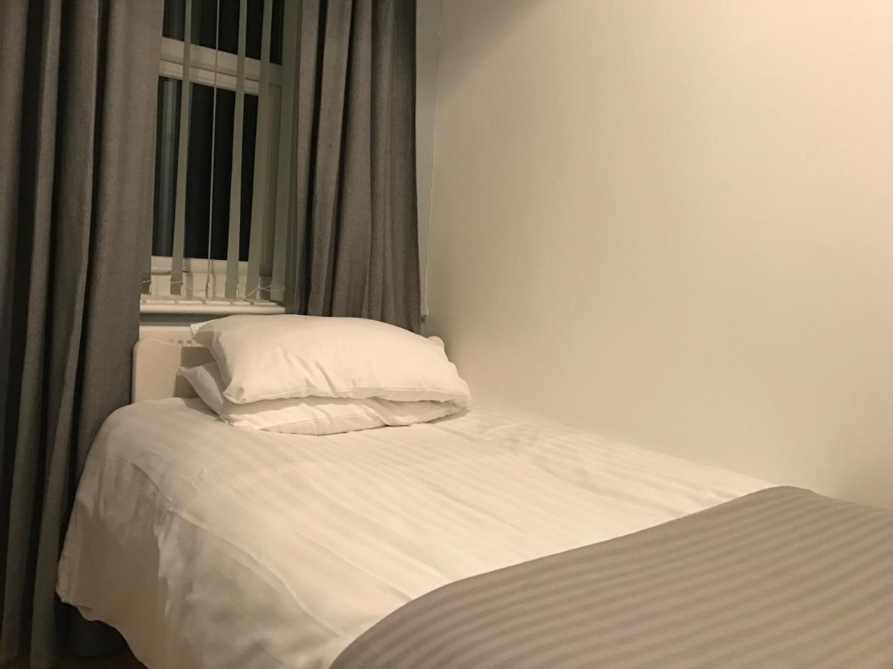 Clifton House Hotel