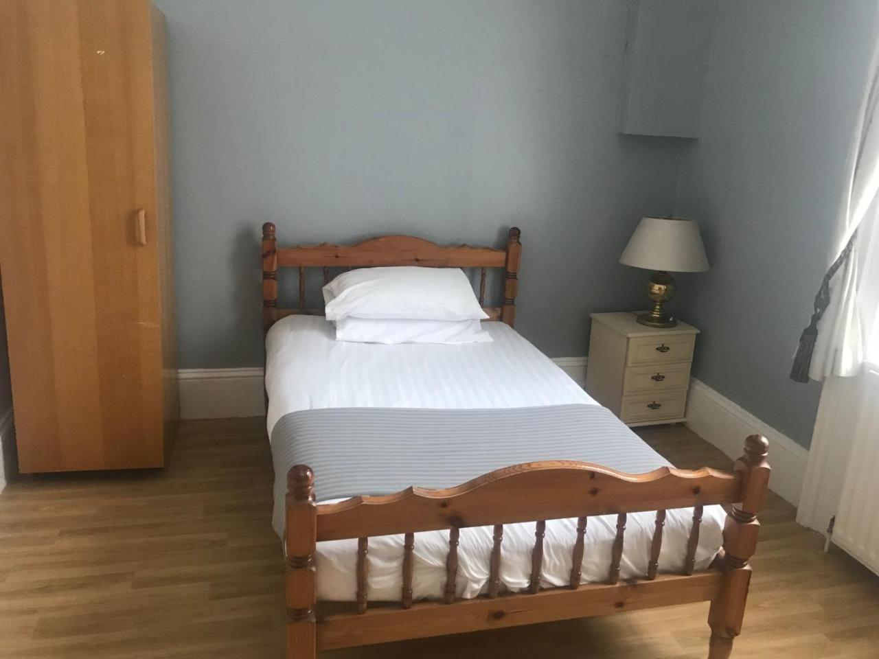 Hotel Clifton House