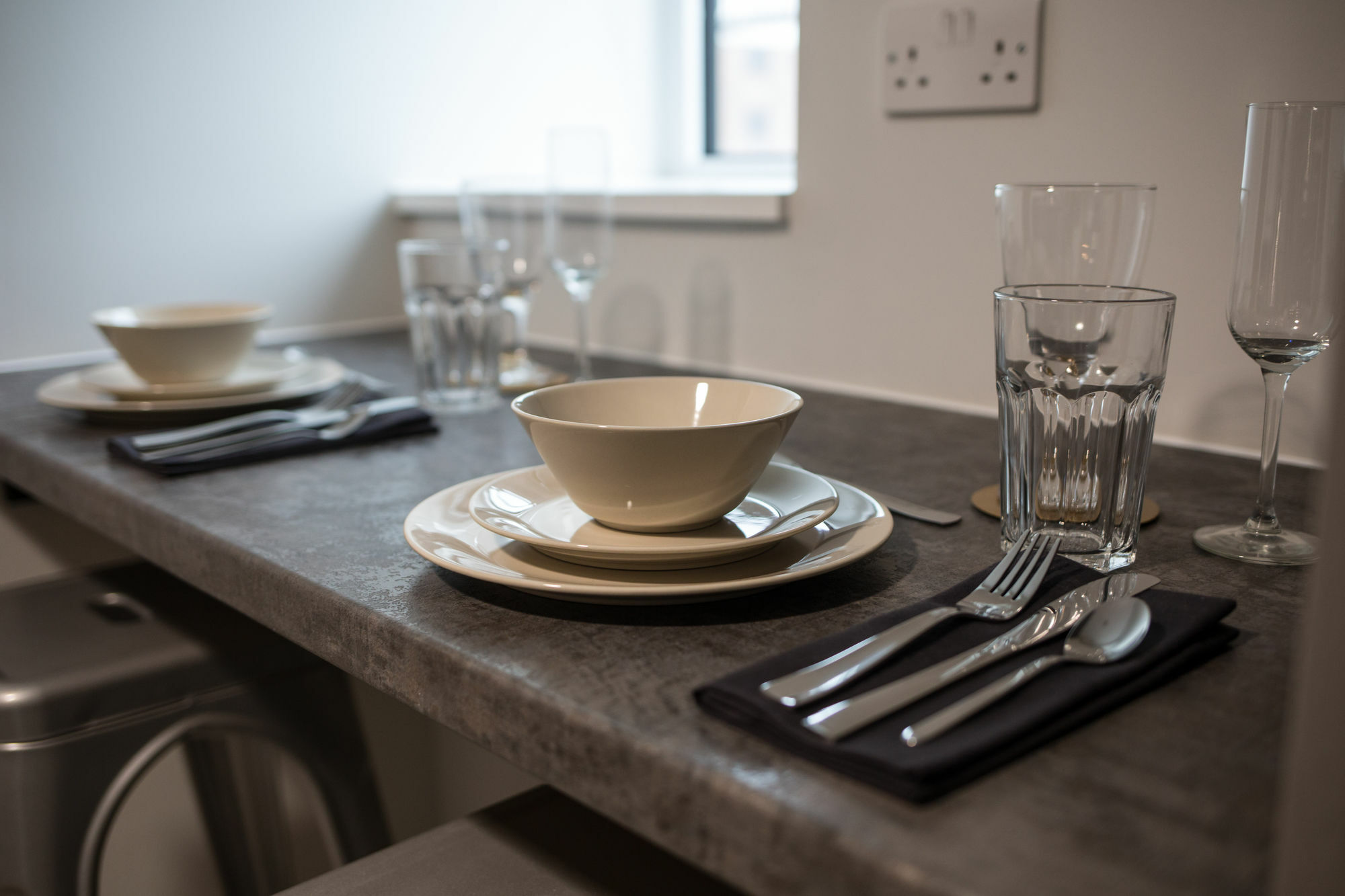 Plummer House Apartment