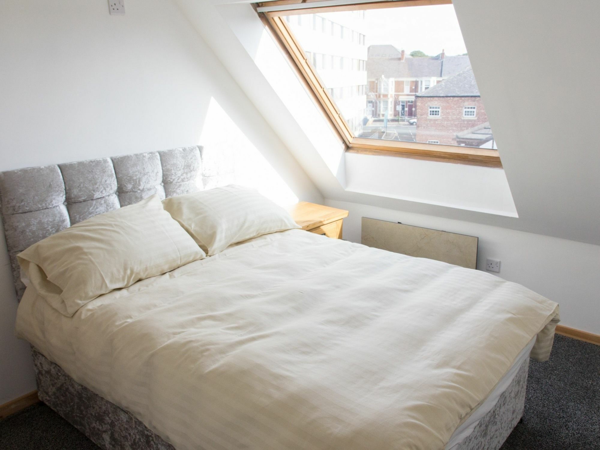 Apartment Base Newcastle upon Tyne